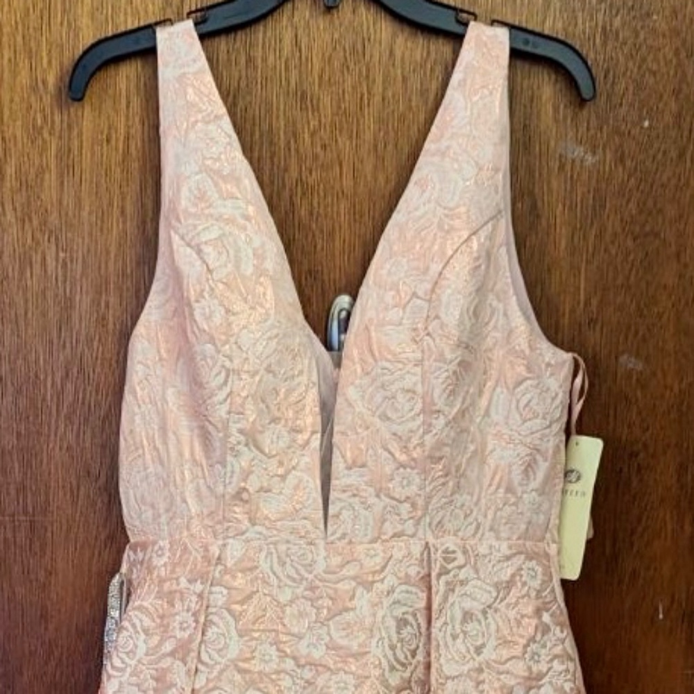 NEVER WORN Designer Prom / Bridesmaid Rose Gold Floral Gown